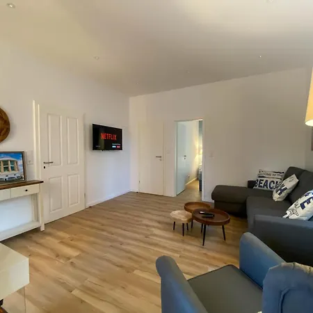 Haus Delphin 3 *