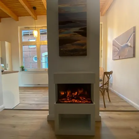 Haus Delphin 3 Апартаменты *