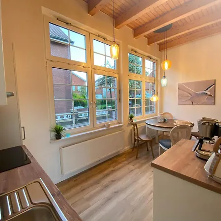 Haus Delphin 3 *